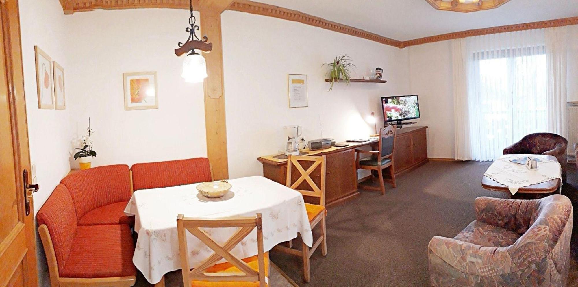 Ferienwohnung-Susanne-Im-Gaestehaus-Bergfrieden Bad Bayersoien Luaran gambar
