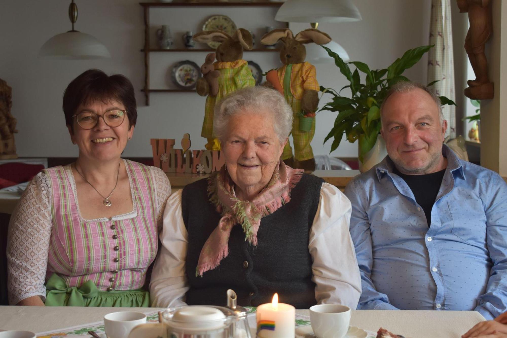 Ferienwohnung-Susanne-Im-Gaestehaus-Bergfrieden Bad Bayersoien Luaran gambar